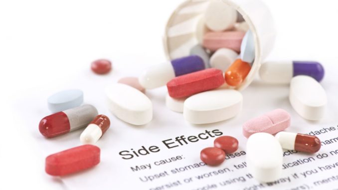 SideEffectPills_dreamstime_m_81671855