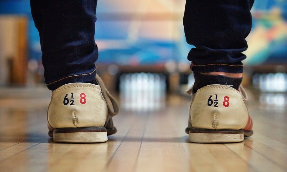 Comfortable Bowling Shoes For Great Performance