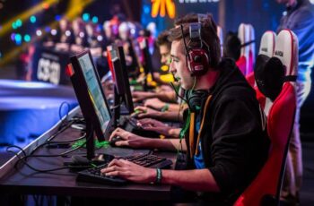 How to Make a Career in Esports